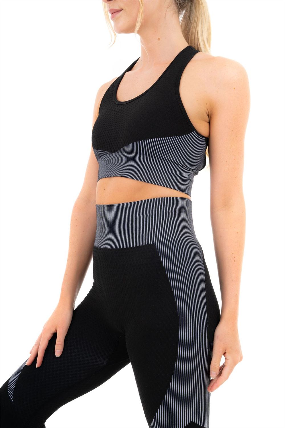 TEXTURED PANELLING WITH STRIPE BRA M
