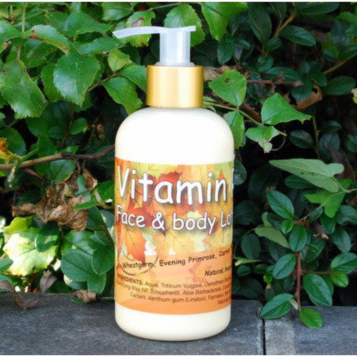 Vitamin Rich Jasmine & Frankincense Face and Body Lotion – Deeply Nourishing Cream for Dry Skin (250ml)